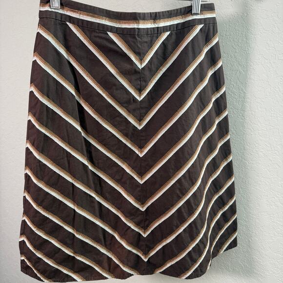 Women's Banana Republic Brown‎ A-Line Skirt with Ribbon Detailing Size 4 - Picture 3 of 10